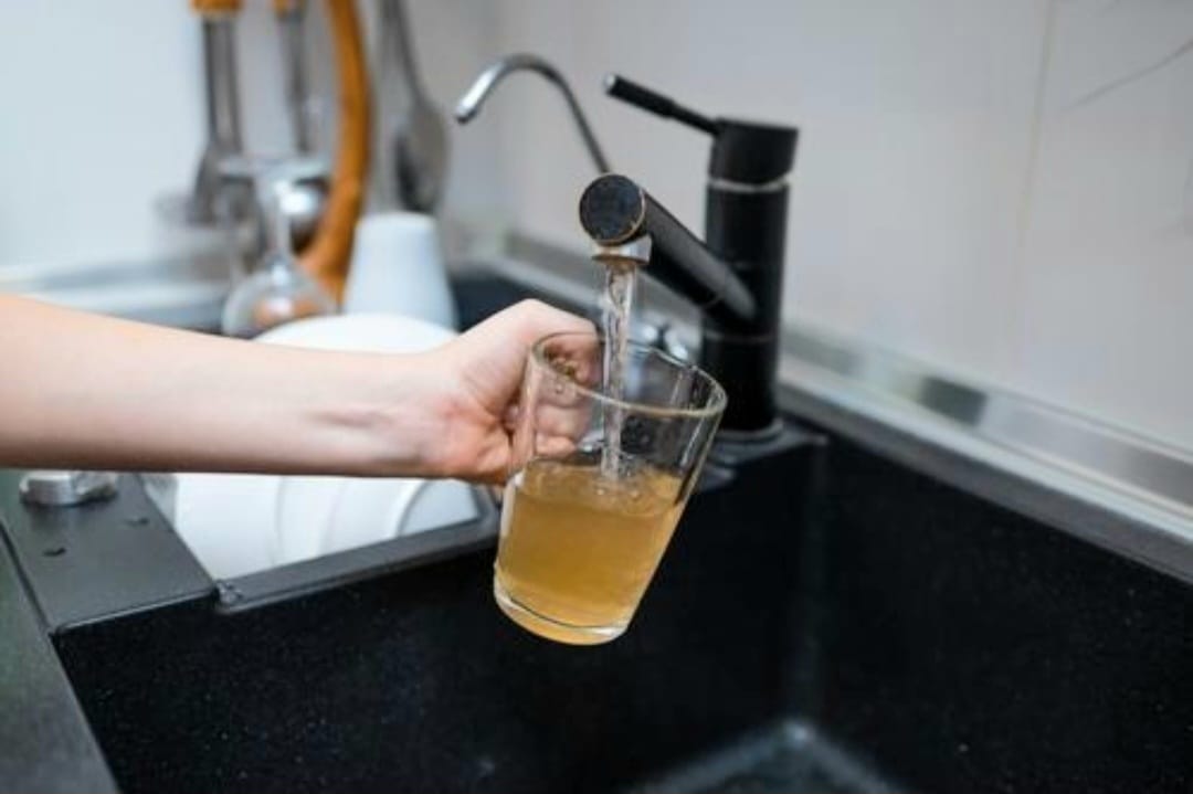¿Por qué es importante analizar el agua que consumimos?